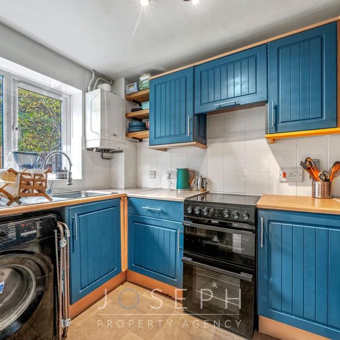 2 bedroom house to rent - Photo 1