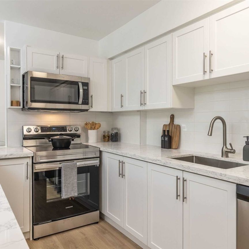 For Lease - 240 Markland Drive Unit# 208, Toronto, Ontario - Photo 1