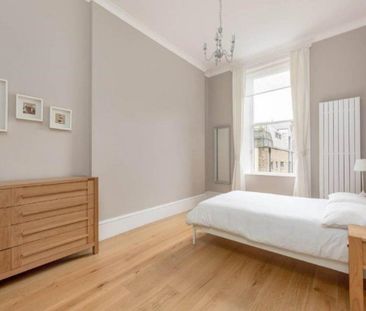 3 bedroom flat to rent - Photo 2