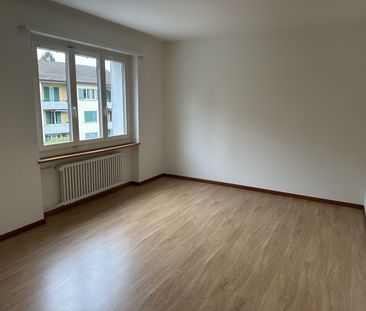 4.5-Zimmerwohnung zu vermieten an ruhiger Lage in Kloten - Photo 4