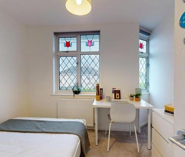 6 bedroom house to rent - Photo 1