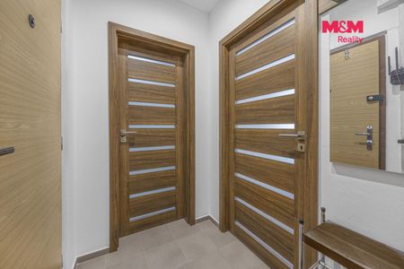 Pronájem bytu 2+kk 47 m², Hradec Králové - Photo 5