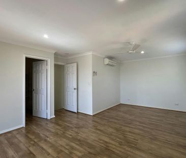 LARGE FAMILY HOME IN EATON - Photo 1