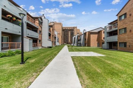 Bonaventure Estates — 1 Bedroom available at 9100 Bonaventure Drive SE, Calgary - Photo 5