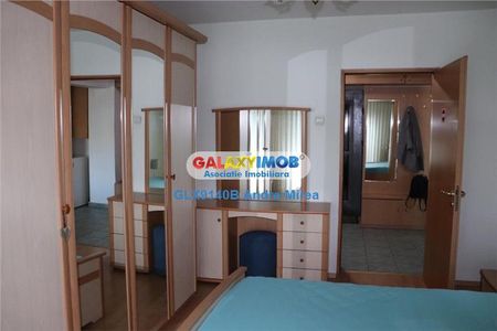 Inchiriere apartament doua camere Decebal - Photo 3