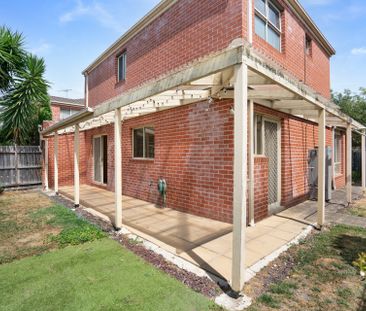 Thinking of selling? Contact our agent - Photo 5