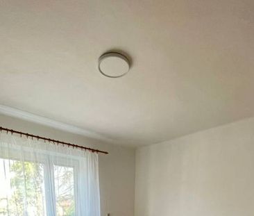 PRENÁJOM - 3-izbový priestranný rodinný dom so záhradou – Nitra - Photo 4