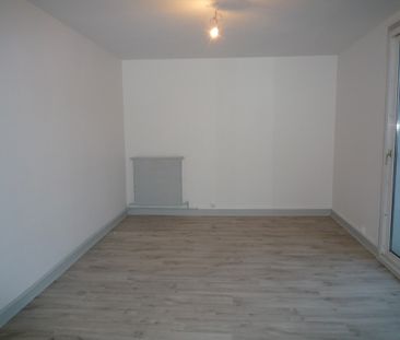 Appartement à louer 4 pièces - Photo 2