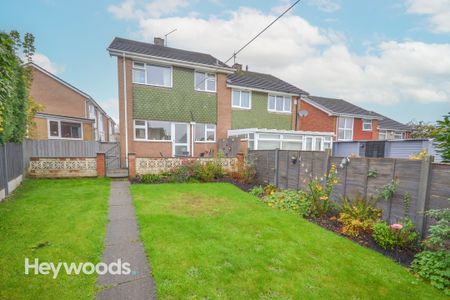 3 bed semi-detached house to rent in Durham Grove, Clayton, Newcastle-under-Lyme - Photo 4