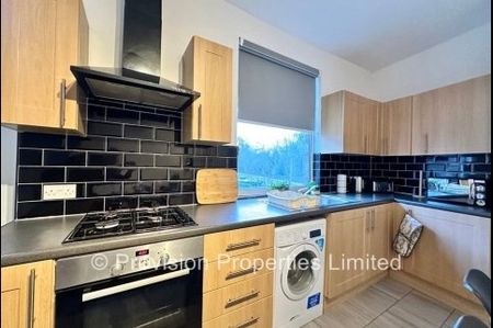 4 Bedroom House Rent Leeds - Photo 3