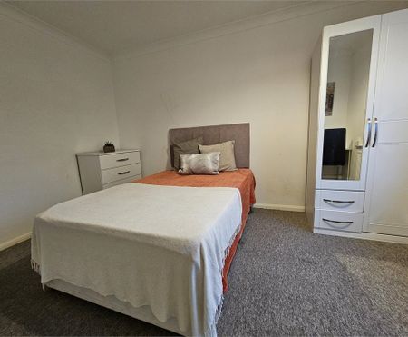 Room 5, 7 Perne Avenue, Cambridge - Photo 2