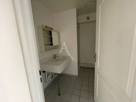 Location Appartement 1 pièce 29m² - Photo 5