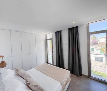 Luxury penthouse for rent in Santa Margalida, Balearic Islands - Photo 2