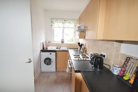 Studio to rent - Photo 3