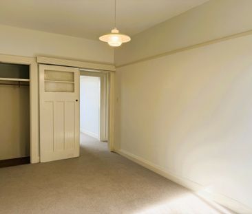 Close to the Bay - Photo 5