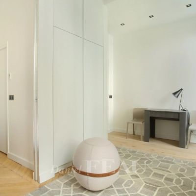 Appartement à louer à Paris 8Ème - Photo 1