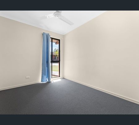 4/42-44 Pulgul Street, Urangan, Qld 4655 - Photo 4