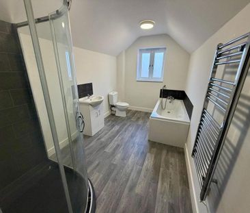 1 bedroom semi-detached house to rent - Photo 4