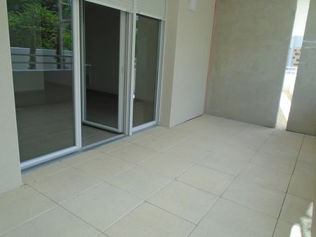 Location Appartement 2 pièces 41m² MONTPELLIER 34000 - Photo 2