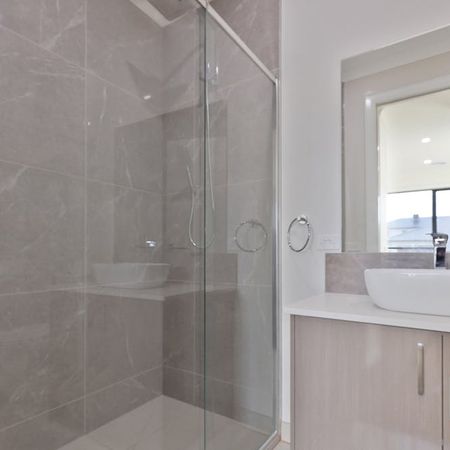 A well-presented home offering exceptional comfort and convenience.. - Photo 4