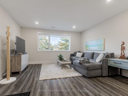 For Lease - 560 Finch Avenue Unit# Main, Toronto, Ontario - Photo 4