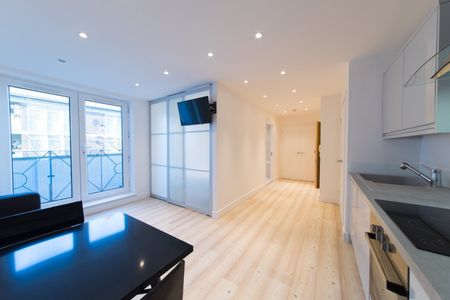 1 Bed Flat, Mowlem Street, E2 - Photo 4