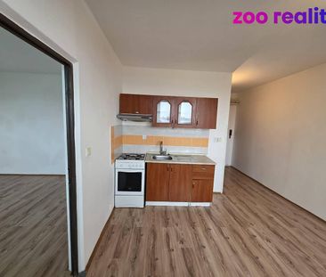 Pronájem bytu 1+1 35 m² - Photo 1