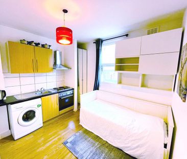 Studio to rent - Photo 3