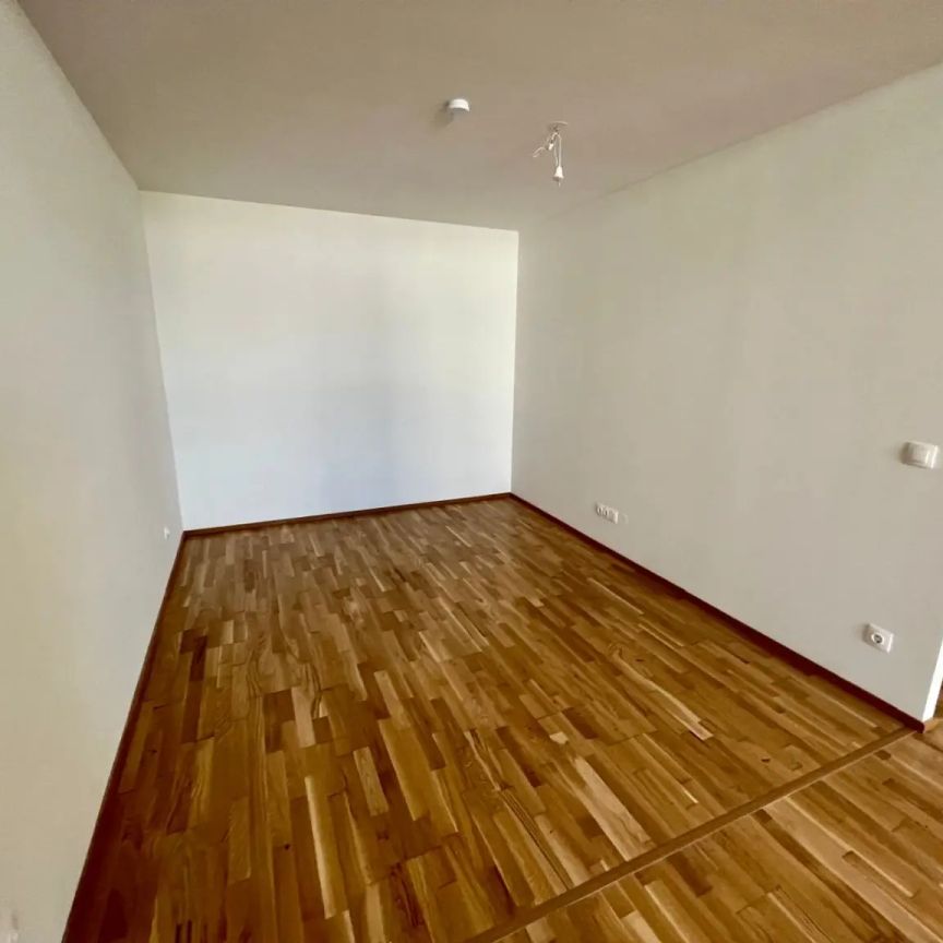 AKTION - Erster Monat Mietfrei! Geräumige Neubauwohnung mit guter Anbindung - Photo 1