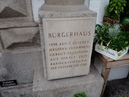 Elegante Loft-Wohnung mit Stuckdecken & Intarsientüren - Foto 4