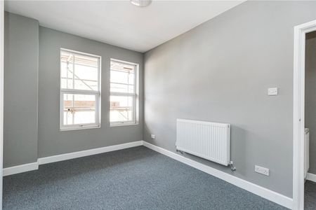 Gloucester Road, - Photo 3