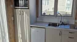 Just pack your bags and move in! - Photo 2