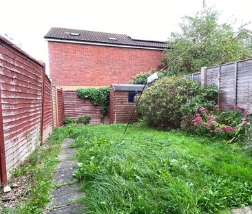 Compton Close, Taunton - Photo 6