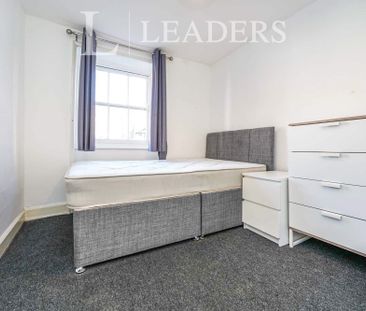 1 bedroom room to rent Rodney Road, GL50 - Photo 3