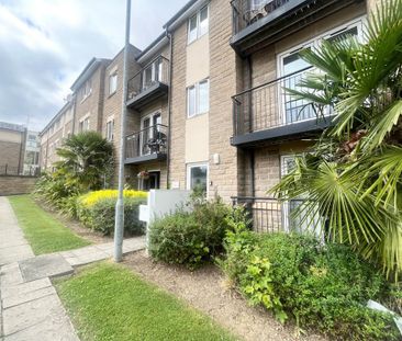 2 bedroom flat to rent - Photo 3