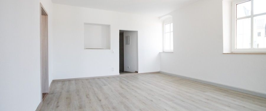 Modern und großzügig - 2-Raum-Wohnung direkt im Zentrum von Annaberg-Buchholz!! - Photo 1