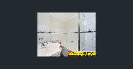 Sought-After Third Avenue Location! - Photo 5