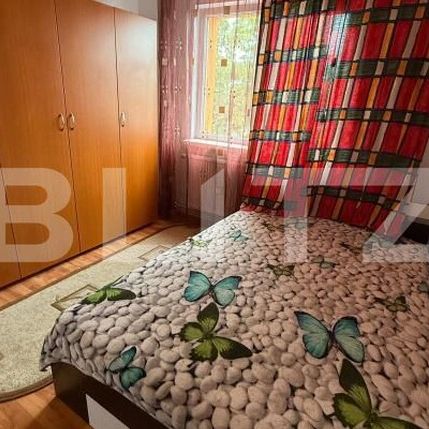 Apartament cu 2 camere, 45 mp, balcon închis, poziție excelentă, Craiovița Nouă - Photo 1