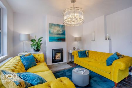 3 bedroom detached house to rent - Photo 3