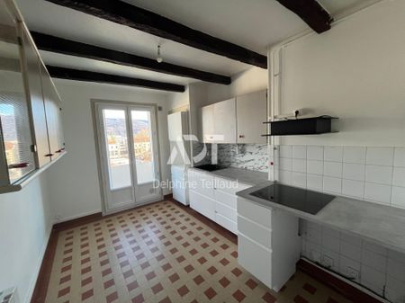 Location Appartement 3 pièces 70m² GRENOBLE 38100 - Photo 3