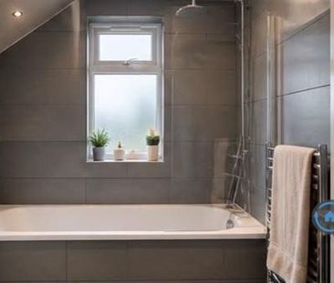 2 bedroom maisonette to rent - Photo 6