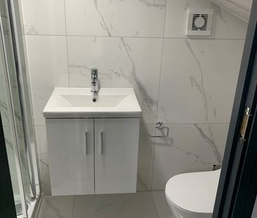 Room in a Shared House, Elsiemaud Road, SE4 - Photo 4