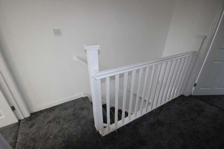 Bretlands Way, Staffordshire, Burton Upon Trent, DE15 - Photo 4