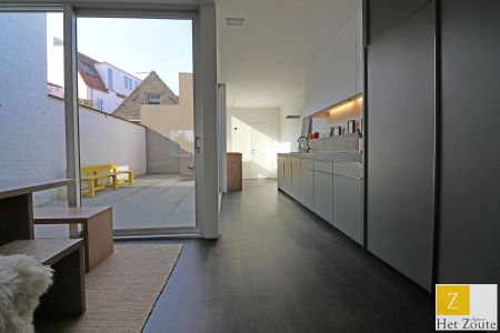 Zeer charmante woning vlakbij het Oosthoekplein te Knokke - Photo 3