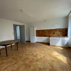 Maison à louer à Civray - Photo 2