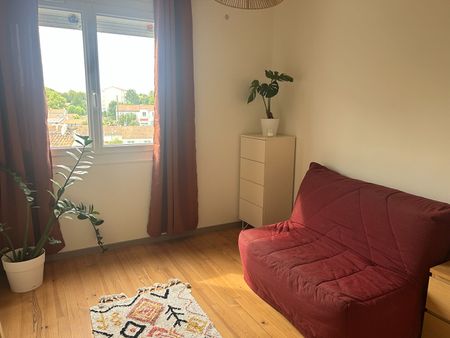 Location appartement 3 pièces, 70.00m², Rochefort - Photo 4