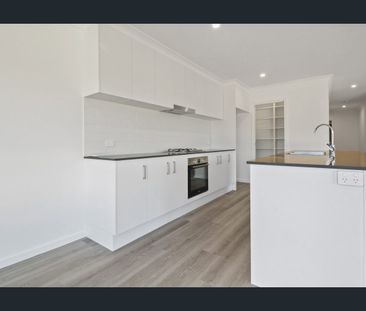 7a William Street, Figtree, NSW 2525 - Photo 6