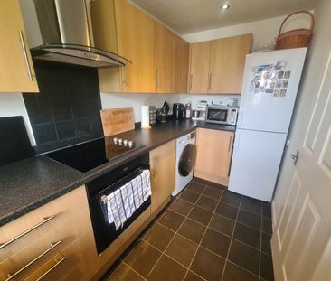 1 Bed Flat, Pennyroyal Court, RG1 - Photo 6