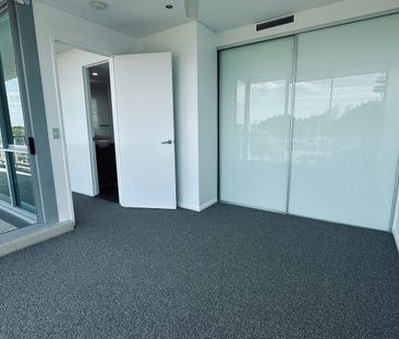 Enjoy a relaxed coastal lifestyle with great on-site facilities - Photo 2