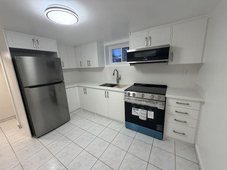 For Lease - 43 Commons Drive Unit# Lower, Toronto, Ontario - Photo 5